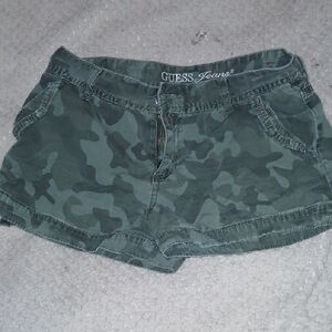 GUESS Camouflage Shorts